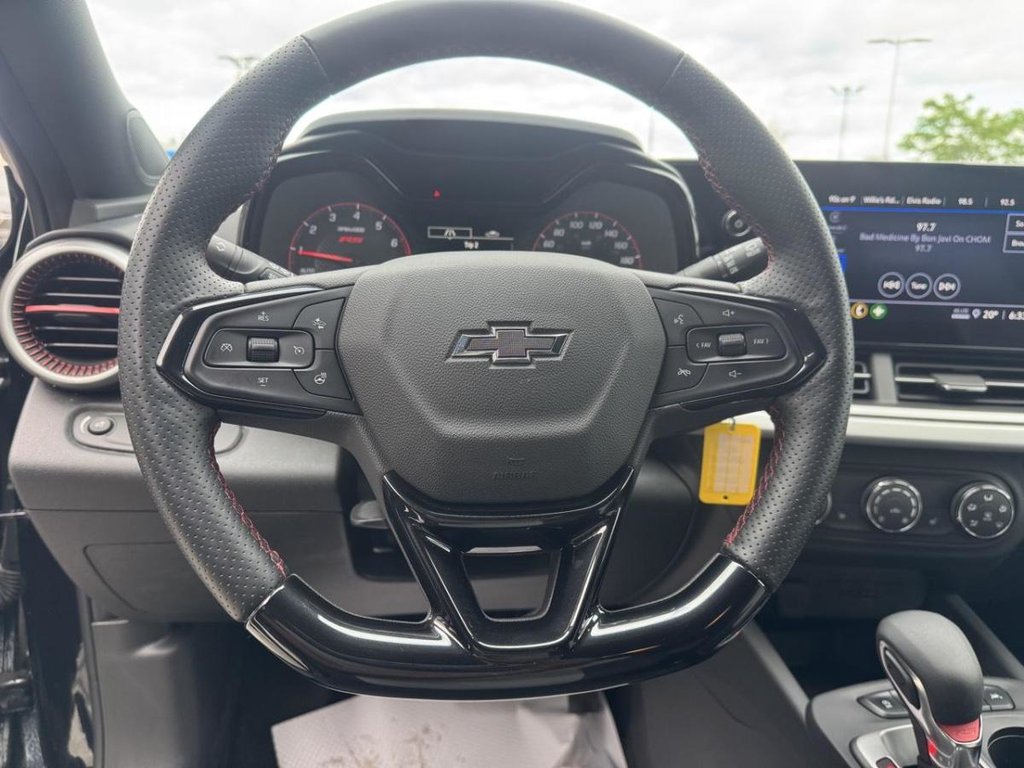 2025 Chevrolet Trax 1RS Bas Kilométrage Caméra De Recul in Terrebonne, Quebec - 11 - w1024h768px