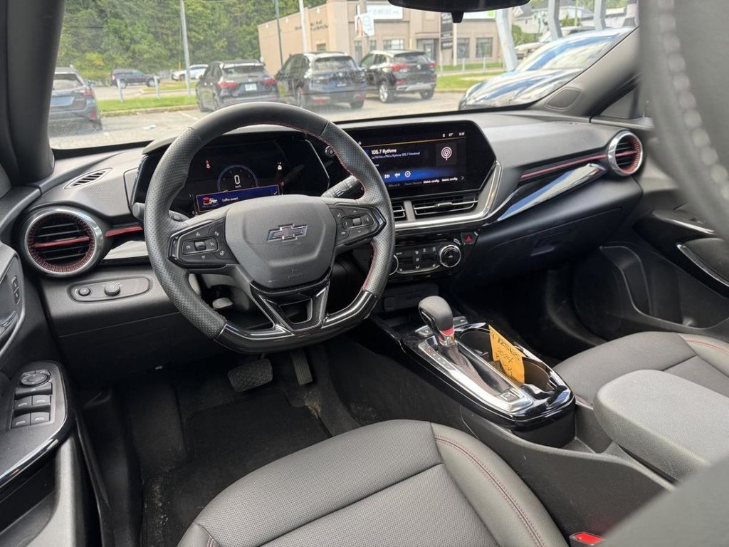 Chevrolet Trax 2RS Cuir Toit Panoramique Bas Kilo 2026 à Terrebonne, Québec - 10 - w1024h768px