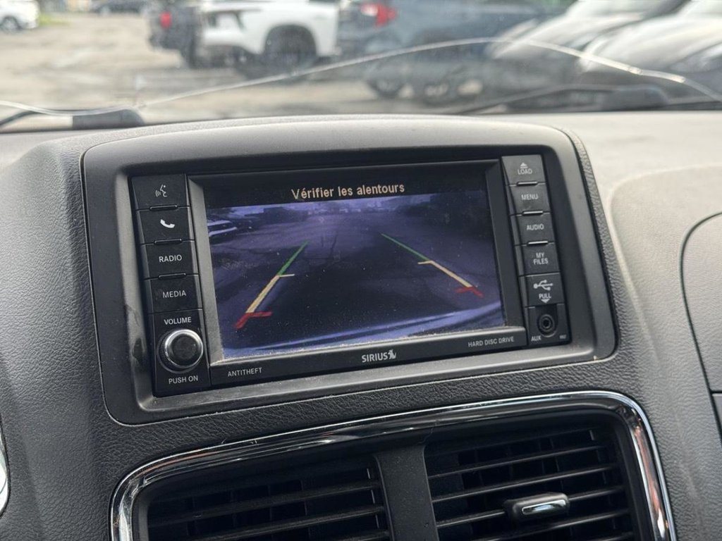 2020 Dodge Grand Caravan Premium Plus Sto'n'Go in Terrebonne, Quebec - 14 - w1024h768px