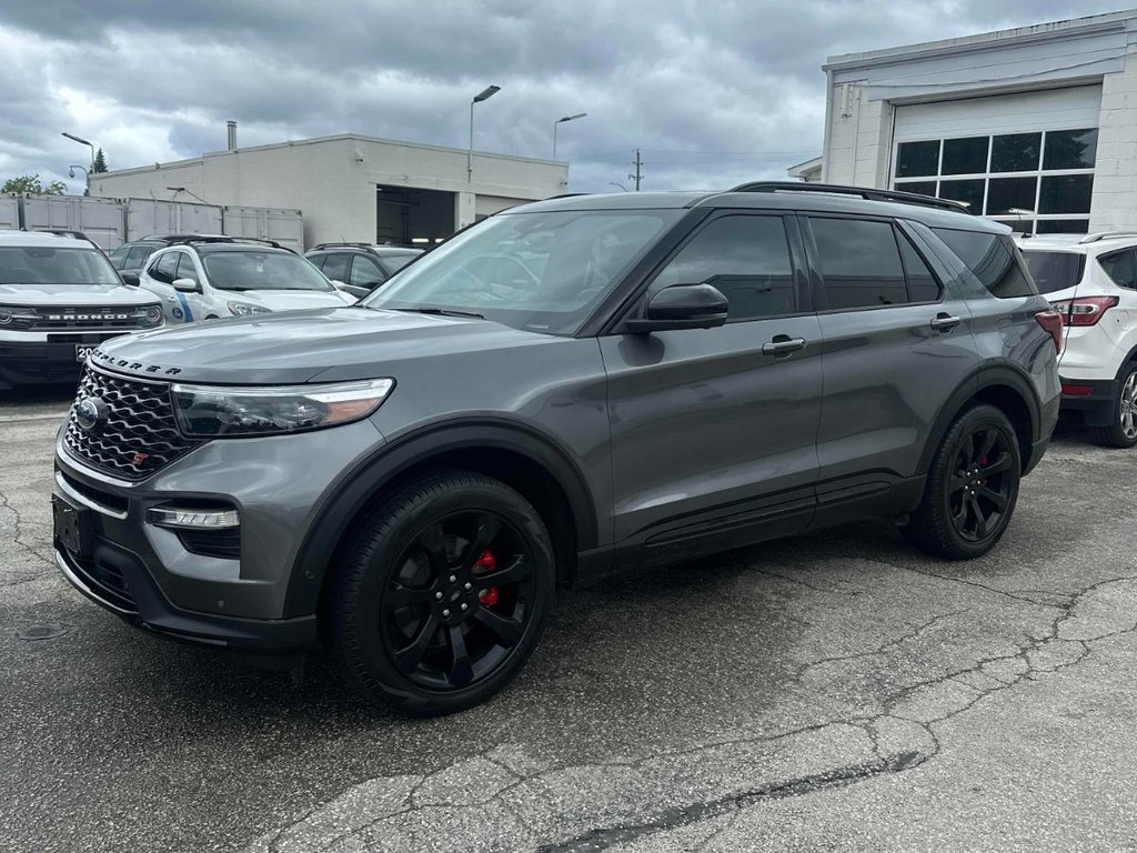 2022 Ford Explorer ST in Terrebonne, Quebec - 1 - w1024h768px