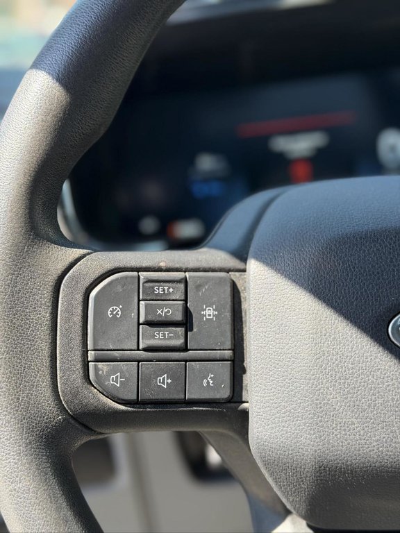 2023 Ford F-150 Lightning Pro Caméra De Recul in Terrebonne, Quebec - 10 - w1024h768px