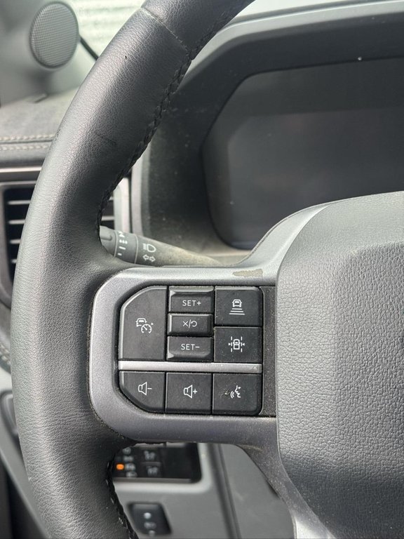 Ford F-150 Lightning Flash Cuir Bang & Olufsen Crew 2025 à Terrebonne, Québec - 11 - w1024h768px
