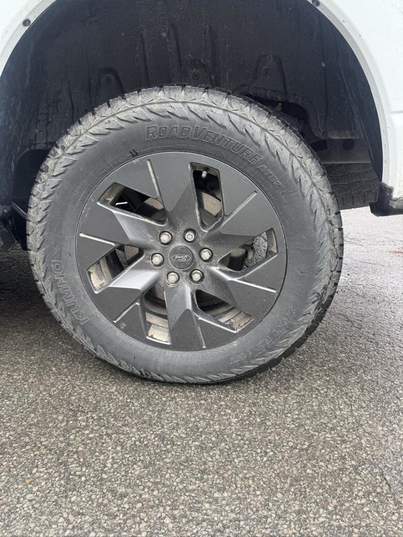 Ford F-150 Lightning Flash Cuir Bang & Olufsen Crew 2025 à Terrebonne, Québec - 15 - w1024h768px