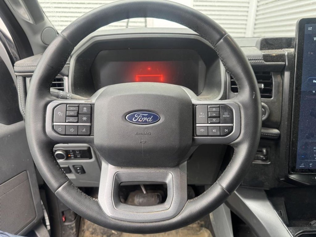 Ford F-150 Lightning Flash Cuir Bang & Olufsen Crew 2025 à Terrebonne, Québec - 10 - w1024h768px