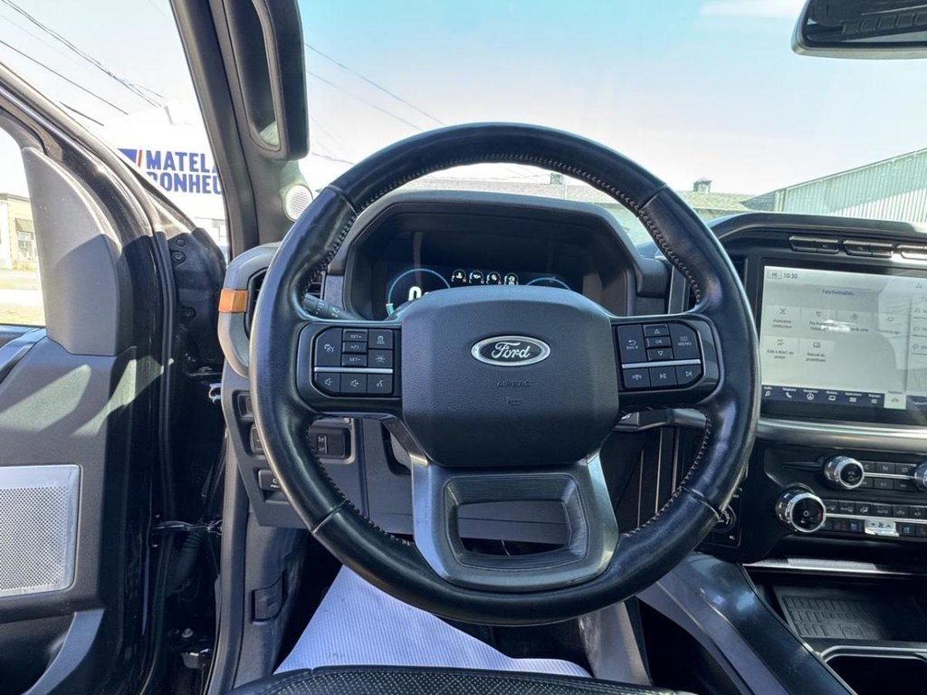 Ford F-150 TREMOR 402A Crew Toit Panoramique Cuir 2022 à Terrebonne, Québec - 11 - w1024h768px