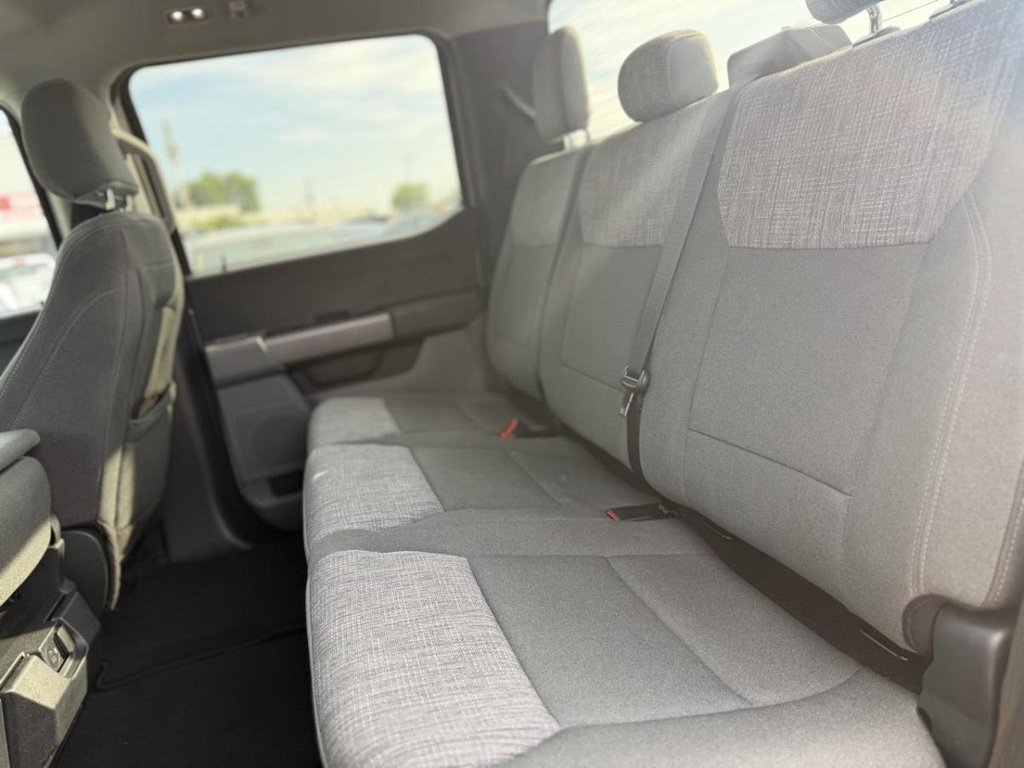 2023 Ford F-150 XLT XTR Supercrew Bas Kilométrage in Terrebonne, Quebec - 18 - w1024h768px
