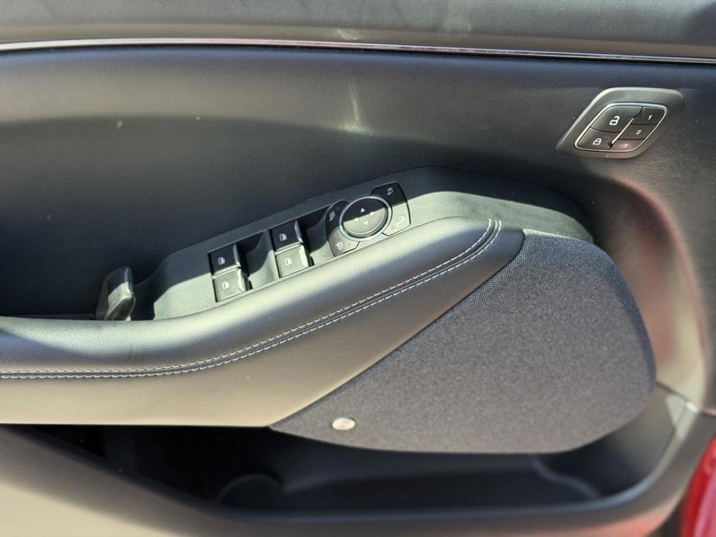 Ford Mustang Mach-E Premium AWD Cuir Navigation 2021 à Terrebonne, Québec - 7 - w1024h768px