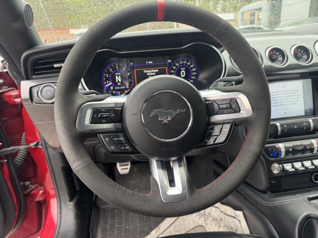 2020 Ford Mustang GT Premium 401A Performance Pack 2 in Terrebonne, Quebec - 11 - w1024h768px