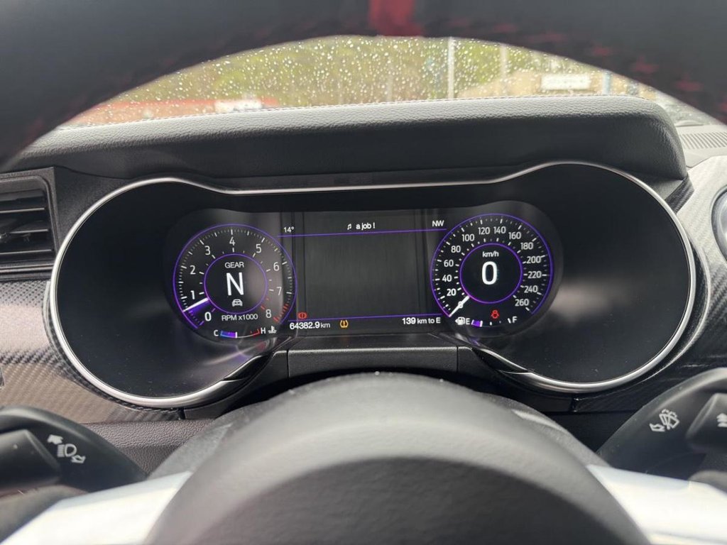 2020 Ford Mustang GT Premium 401A Performance Pack 2 in Terrebonne, Quebec - 12 - w1024h768px