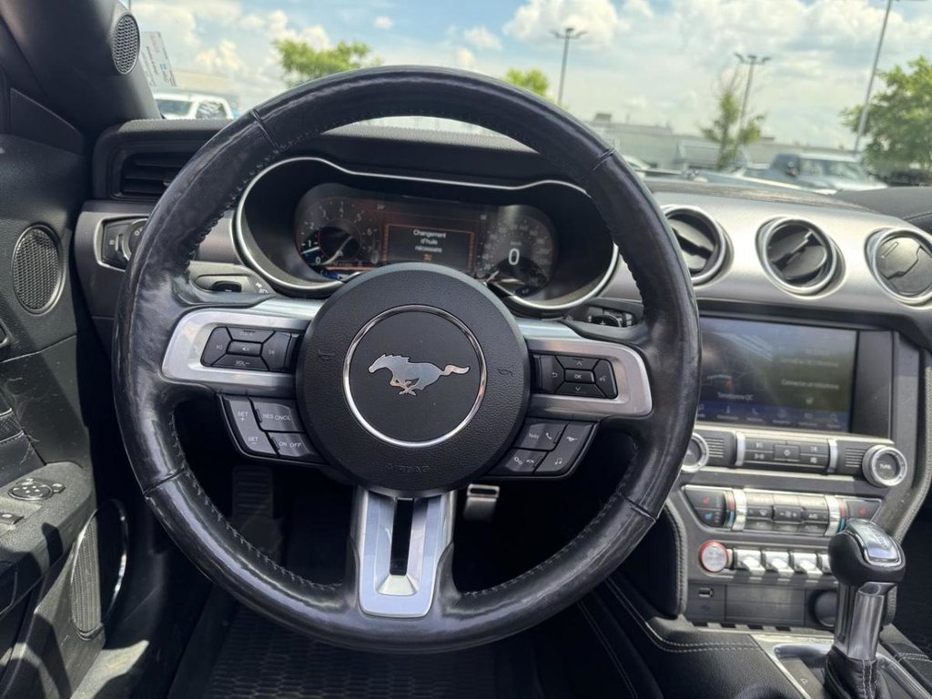 2020 Ford Mustang GT Premium Convertible Bas Kilométrage in Terrebonne, Quebec - 10 - w1024h768px
