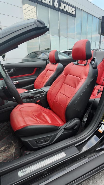 2022 Ford Mustang GT Premium in Terrebonne, Quebec - 7 - w1024h768px