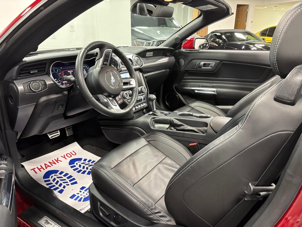 Ford Mustang GT Premium 2023 à Terrebonne, Québec - 2 - w1024h768px