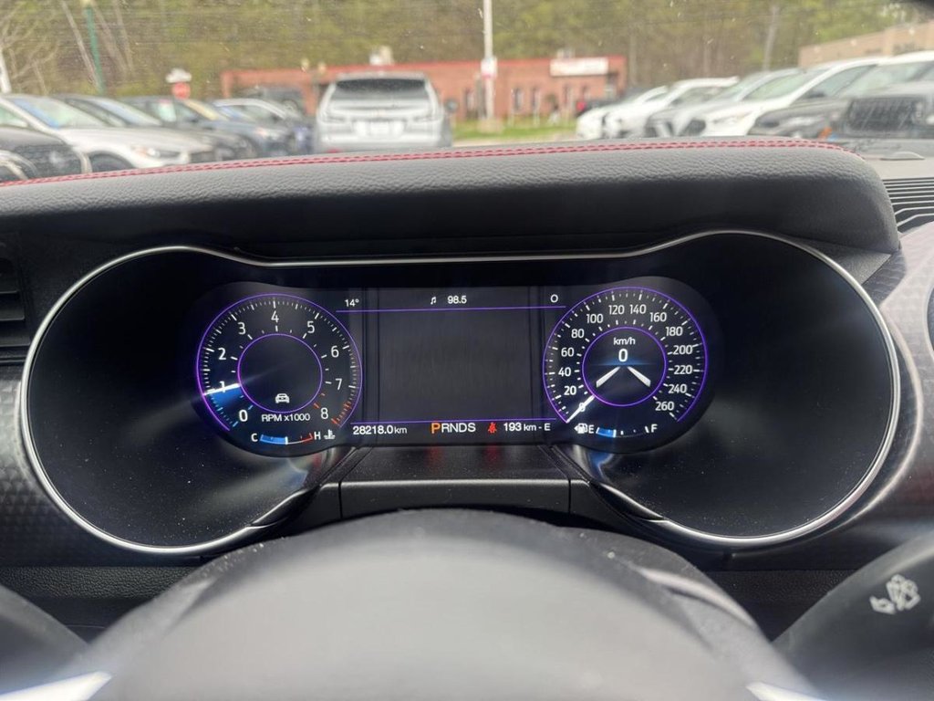 Ford Mustang GT Premium Bas Kilométrage Convertible 2023 à Terrebonne, Québec - 13 - w1024h768px