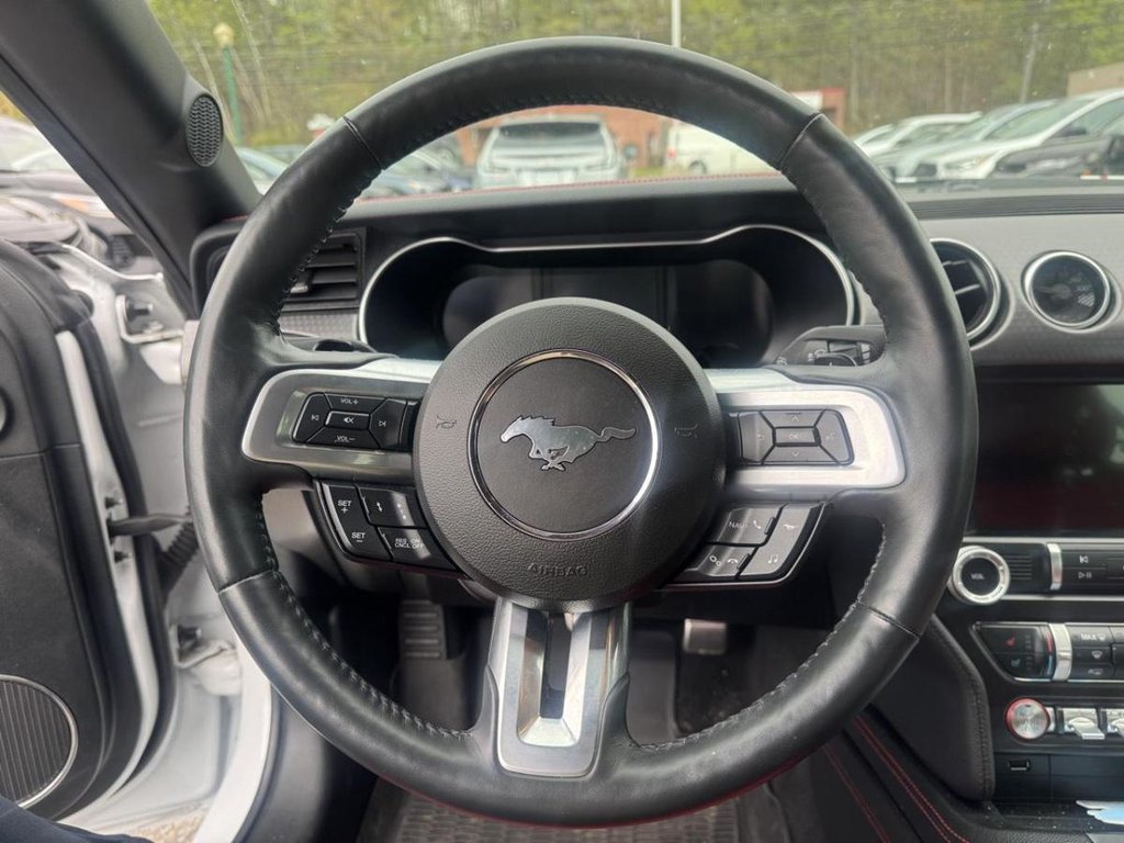Ford Mustang GT Premium Bas Kilométrage Convertible 2023 à Terrebonne, Québec - 10 - w1024h768px