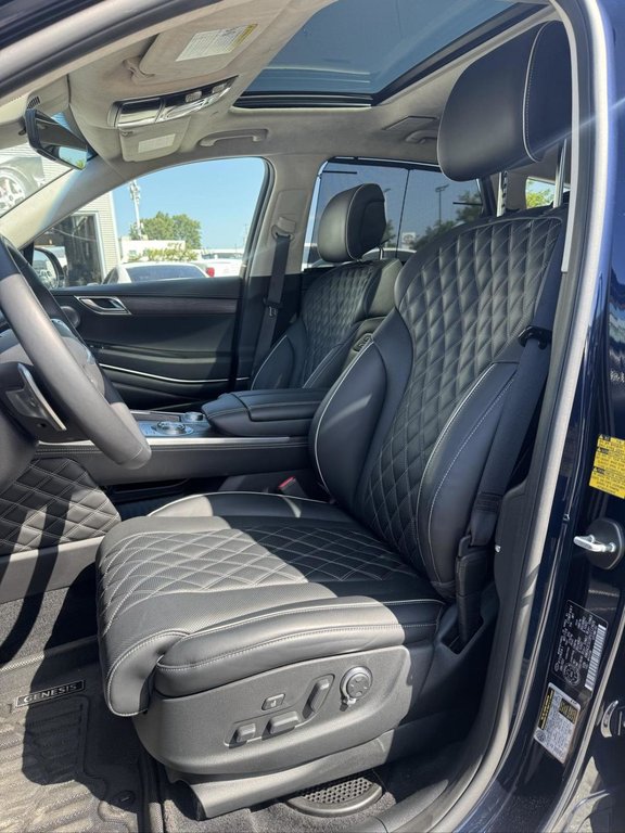 2023 GENESIS GV80 3.5T Prestige AWD Bas Kilométrage in Terrebonne, Quebec - 8 - w1024h768px