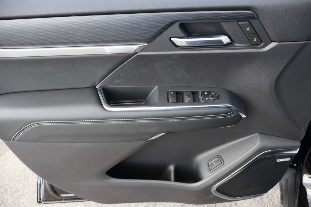 2025 GMC Acadia Elevation in Terrebonne, Quebec - 19 - w1024h768px