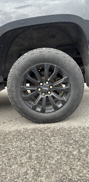 GMC Canyon 4WD Elevation Standard 2021 à Terrebonne, Québec - 15 - w1024h768px