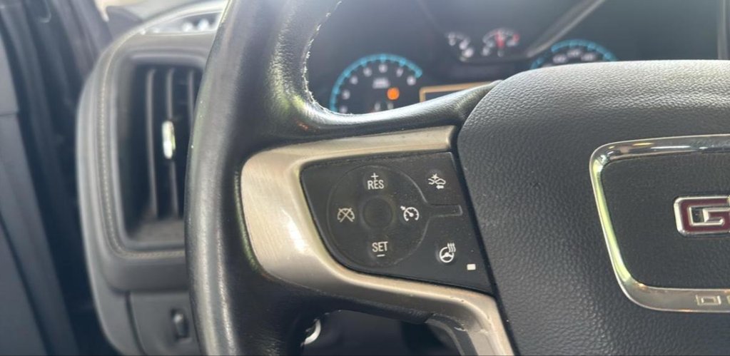 GMC Canyon 4WD Denali Cuir Navigation 2021 à Terrebonne, Québec - 13 - w1024h768px