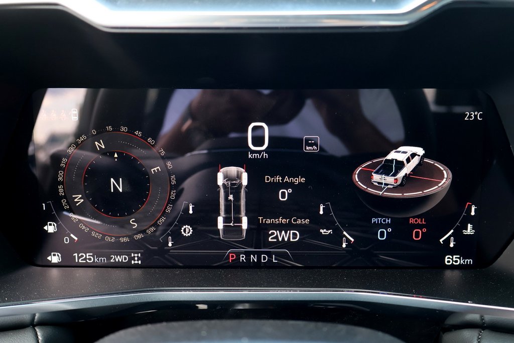 2025 GMC Canyon ELEVATION in Terrebonne, Quebec - 14 - w1024h768px