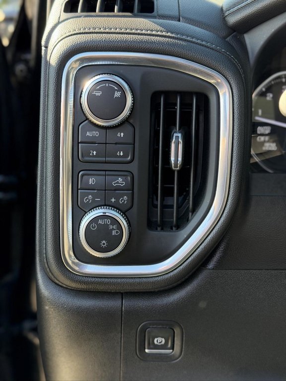 2019 GMC Sierra 1500 Elevation X31 V8 Bas Kilométrage in Terrebonne, Quebec - 11 - w1024h768px