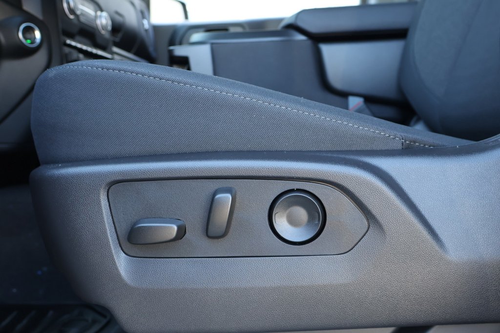 2025 GMC Sierra 1500 PRO in Terrebonne, Quebec - 8 - w1024h768px