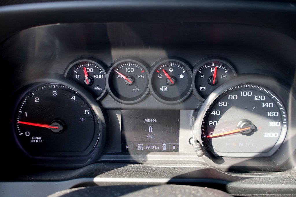 2025 GMC Sierra 2500 HD PRO in Terrebonne, Quebec - 13 - w1024h768px