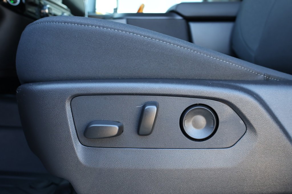 GMC Sierra 2500 HD SLE 2026 à Terrebonne, Québec - 8 - w1024h768px