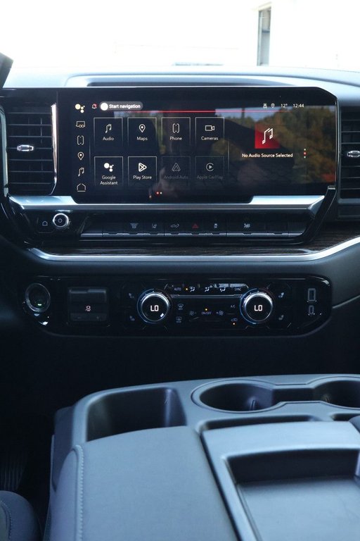 GMC Sierra 2500 HD SLE 2026 à Terrebonne, Québec - 14 - w1024h768px