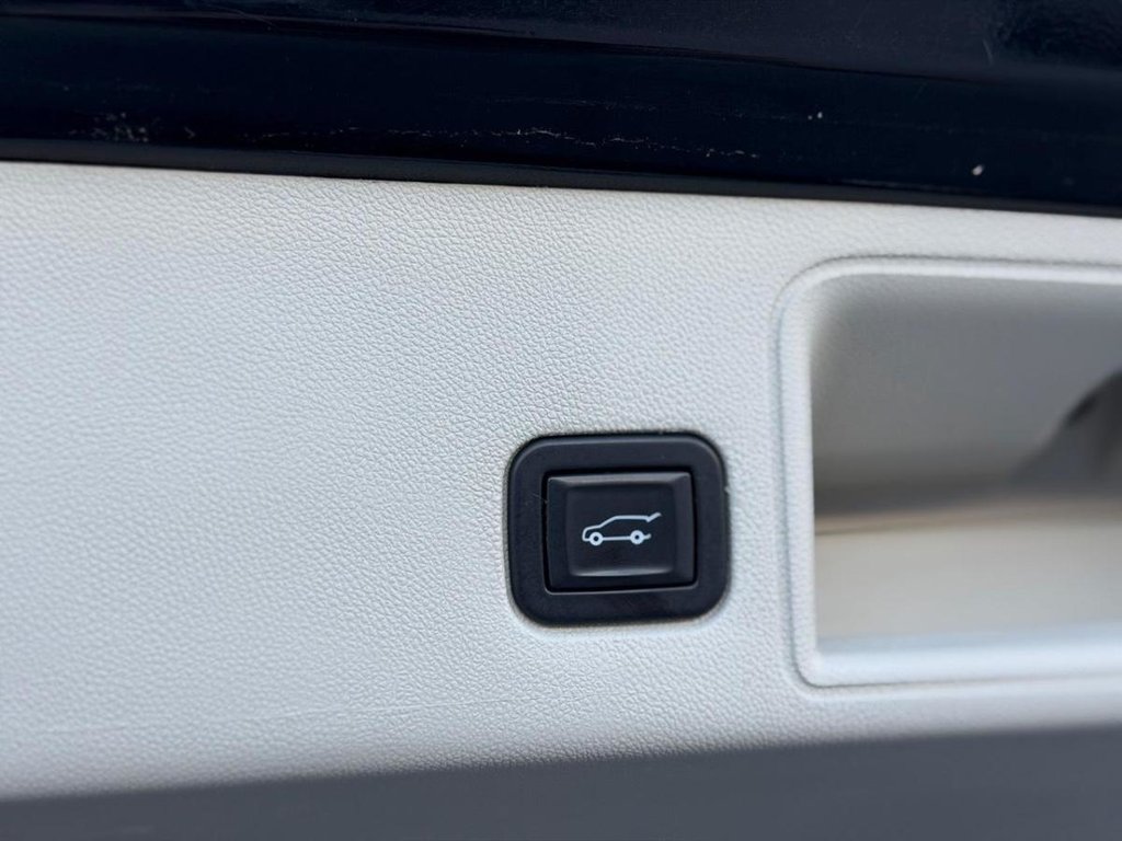 GMC Terrain Denali Cuir Toit Panoramique Bas Kiométrage 2020 à Terrebonne, Québec - 22 - w1024h768px