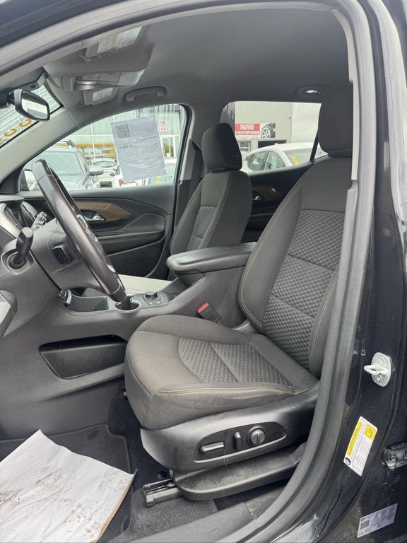 GMC Terrain SLE Elevation AWD Bas Kilométrage 2021 à Terrebonne, Québec - 8 - w1024h768px