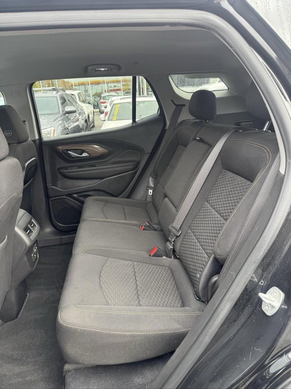 GMC Terrain SLE Elevation AWD Bas Kilométrage 2021 à Terrebonne, Québec - 9 - w1024h768px