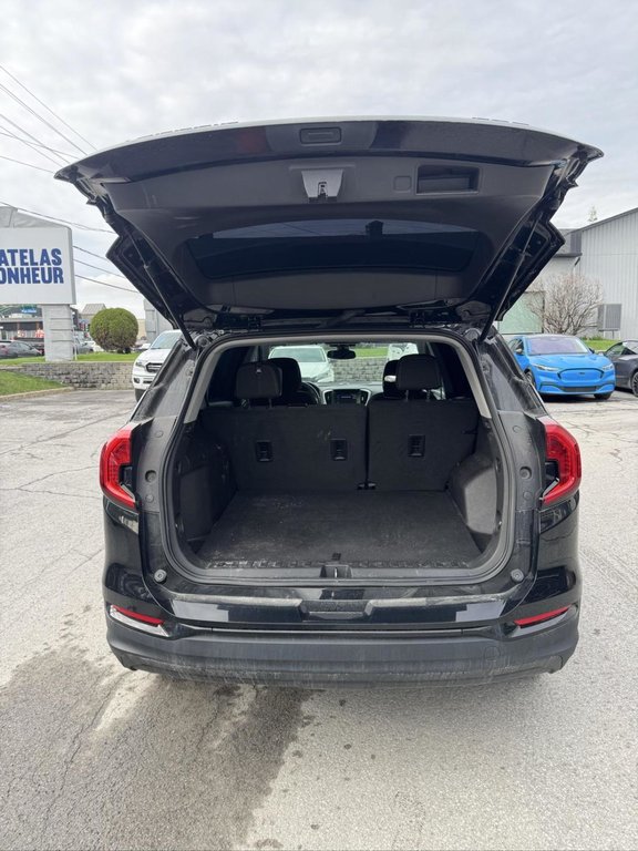 2023 GMC Terrain SLE Elevation AWD in Terrebonne, Quebec - 16 - w1024h768px