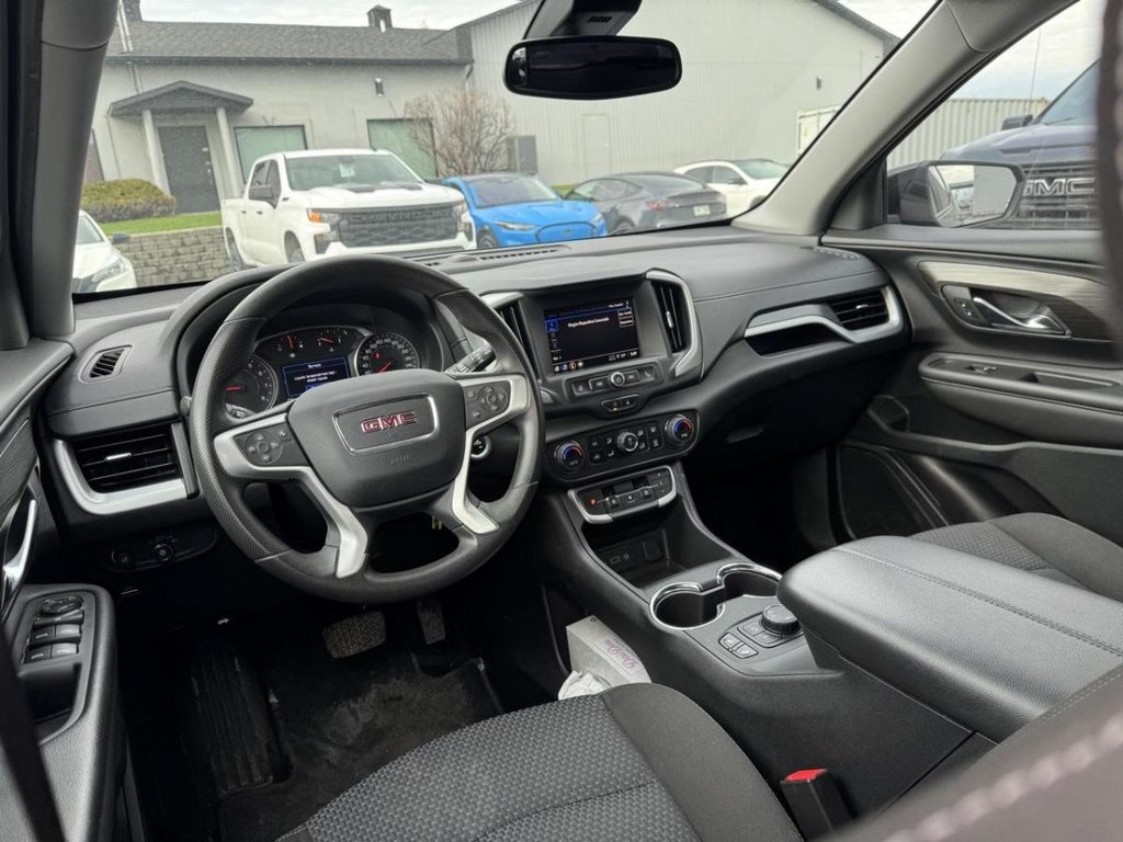 2023 GMC Terrain SLE Elevation AWD in Terrebonne, Quebec - 10 - w1024h768px