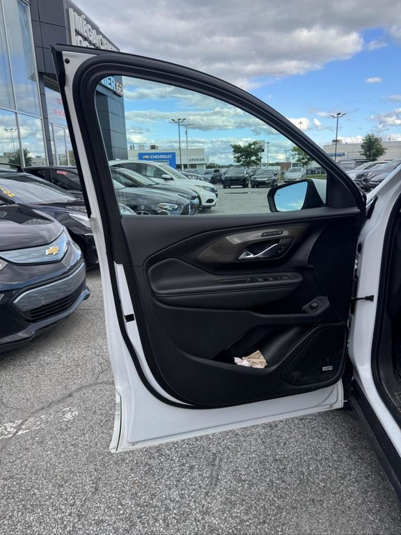 2023 GMC Terrain 3GKALXEG9PL158591 in Terrebonne, Quebec - 7 - w1024h768px