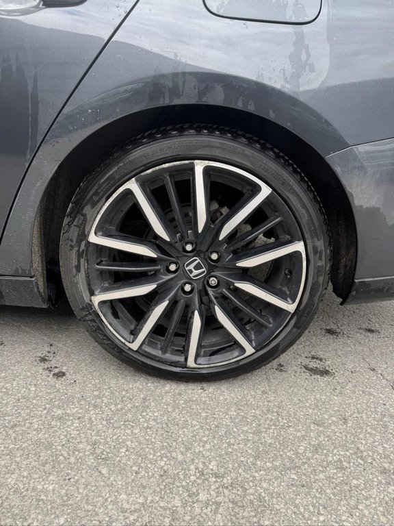 2024 Honda Accord Hybrid Touring Cuir  Toit Ouvrant in Terrebonne, Quebec - 16 - w1024h768px