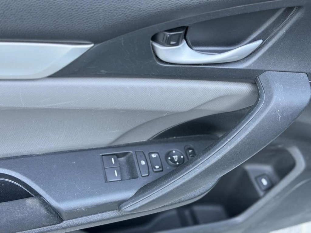 2016 Honda CIVIC Coupe LX Caméra De Recul in Terrebonne, Quebec - 7 - w1024h768px