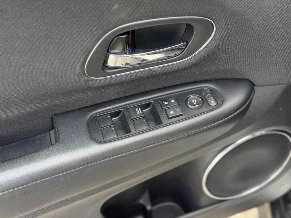 2019 Honda HR-V Sport in Terrebonne, Quebec - 7 - w1024h768px