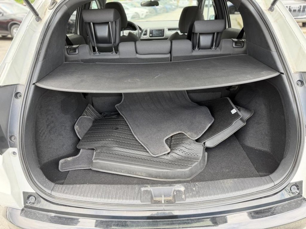 2019 Honda HR-V Sport in Terrebonne, Quebec - 21 - w1024h768px