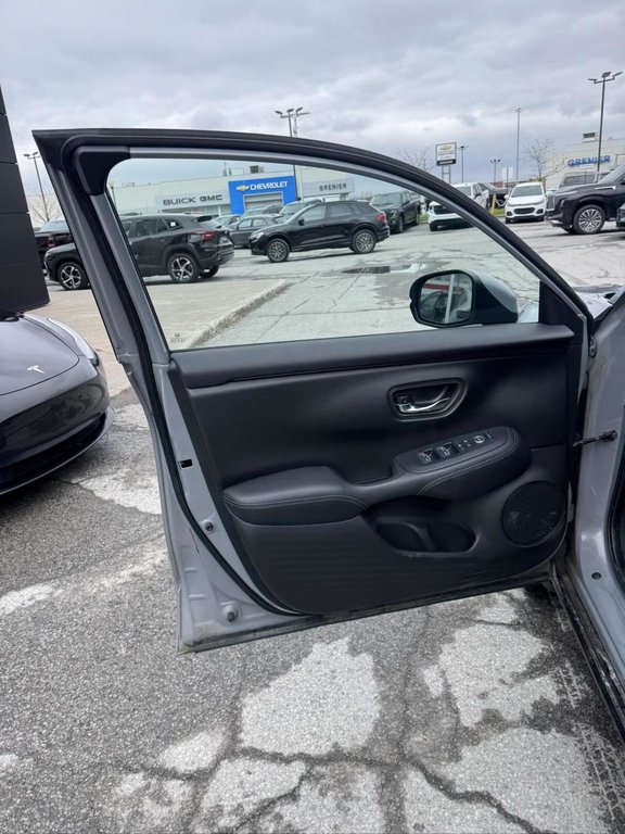 2023 Honda HR-V EX-L Navi AWD Bas Kilométrage in Terrebonne, Quebec - 7 - w1024h768px