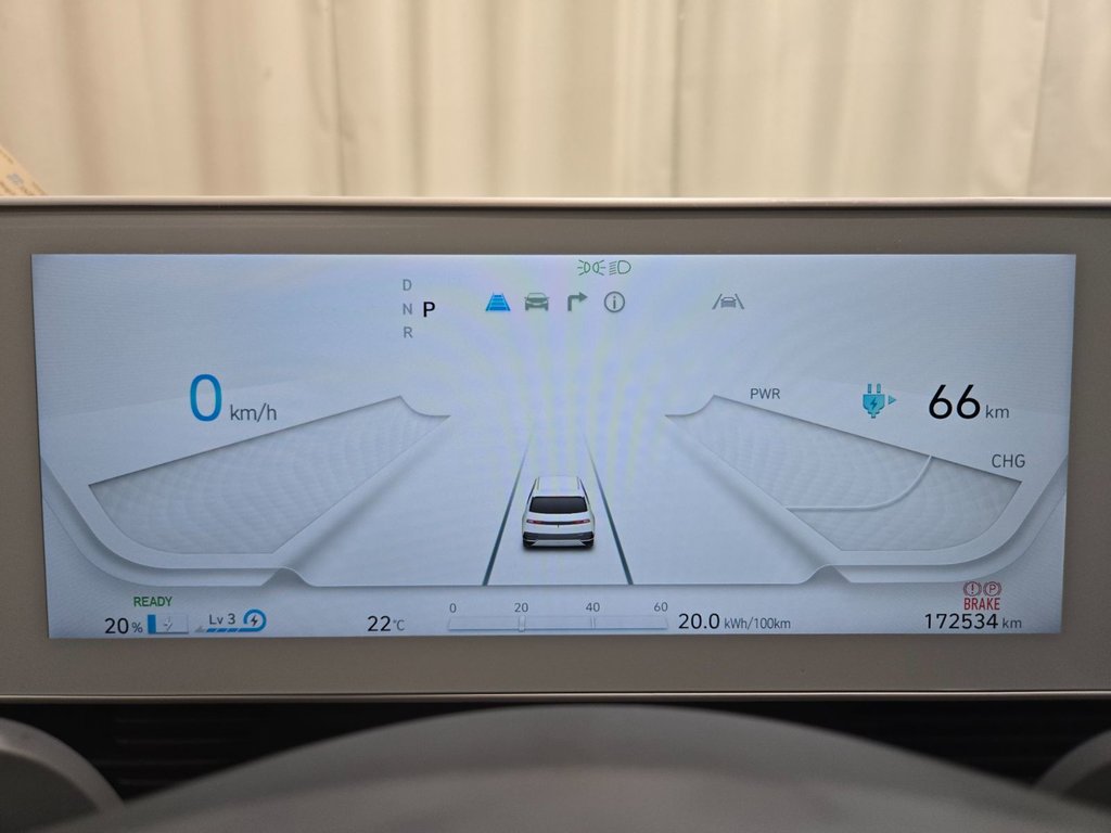 2022 Hyundai Ioniq 5 Preferred AWD Navigation in Terrebonne, Quebec - 12 - w1024h768px