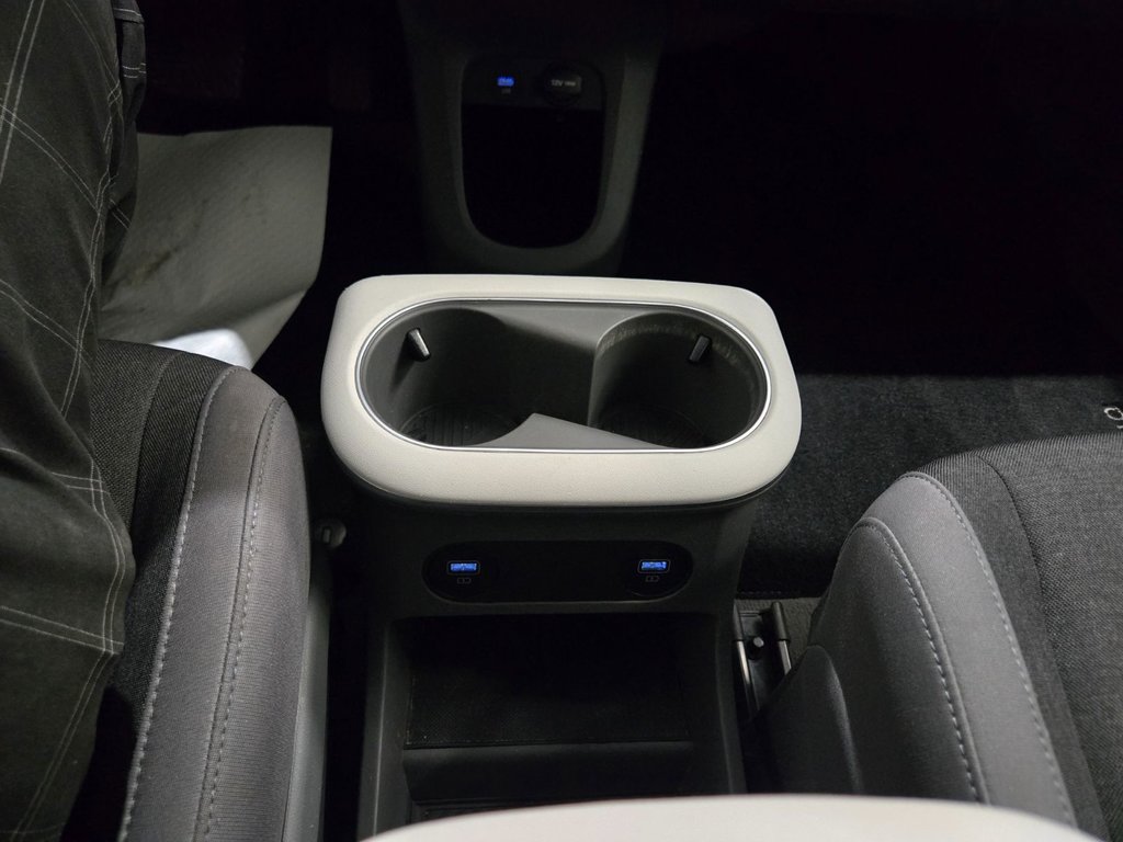 2022 Hyundai Ioniq 5 Preferred AWD Navigation in Terrebonne, Quebec - 17 - w1024h768px