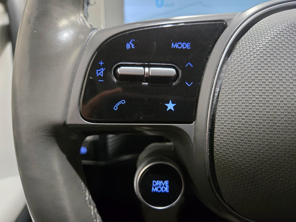2022 Hyundai Ioniq 5 Preferred AWD Navigation in Terrebonne, Quebec - 10 - w1024h768px