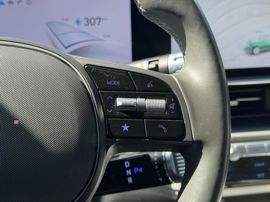 2024 Hyundai IONIQ 6 Preferred Ultimate Long Range AWD in Terrebonne, Quebec - 12 - w1024h768px