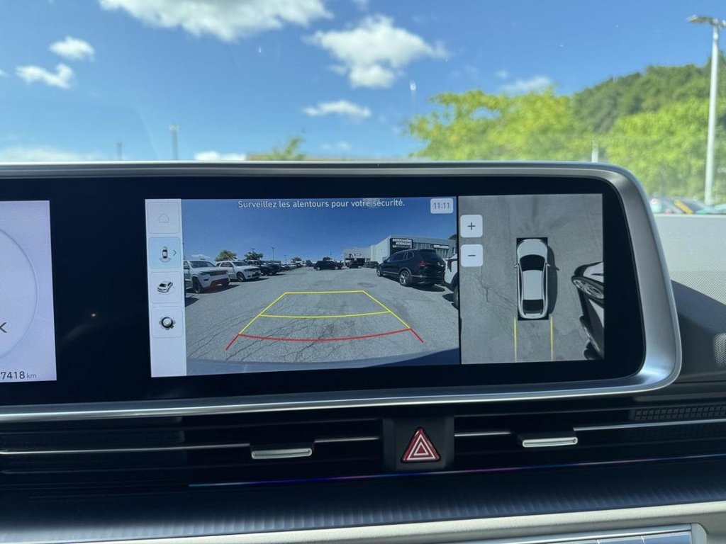 2024 Hyundai IONIQ 6 Preferred Ultimate Long Range AWD in Terrebonne, Quebec - 16 - w1024h768px