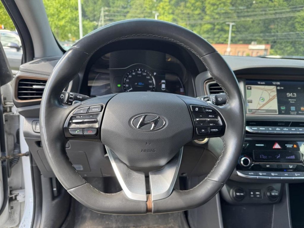 2019 Hyundai Ioniq Electric Preferred Navigation in Terrebonne, Quebec - 11 - w1024h768px