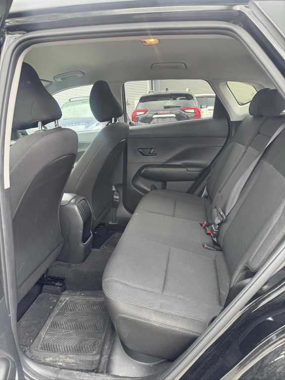 2024 Hyundai Kona Preferred AWD Bas Kilométrage in Terrebonne, Quebec - 9 - w1024h768px