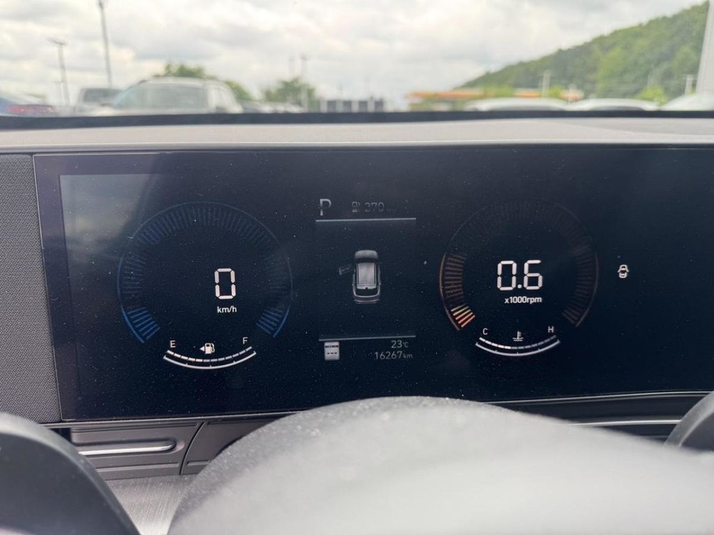 2024 Hyundai Kona Preferred AWD Bas Kilométrage in Terrebonne, Quebec - 12 - w1024h768px
