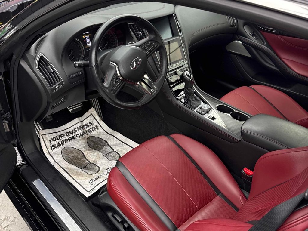 Infiniti Q60 Red Sport I-LINE AWD Cuir Rouge 2021 à Terrebonne, Québec - 2 - w1024h768px