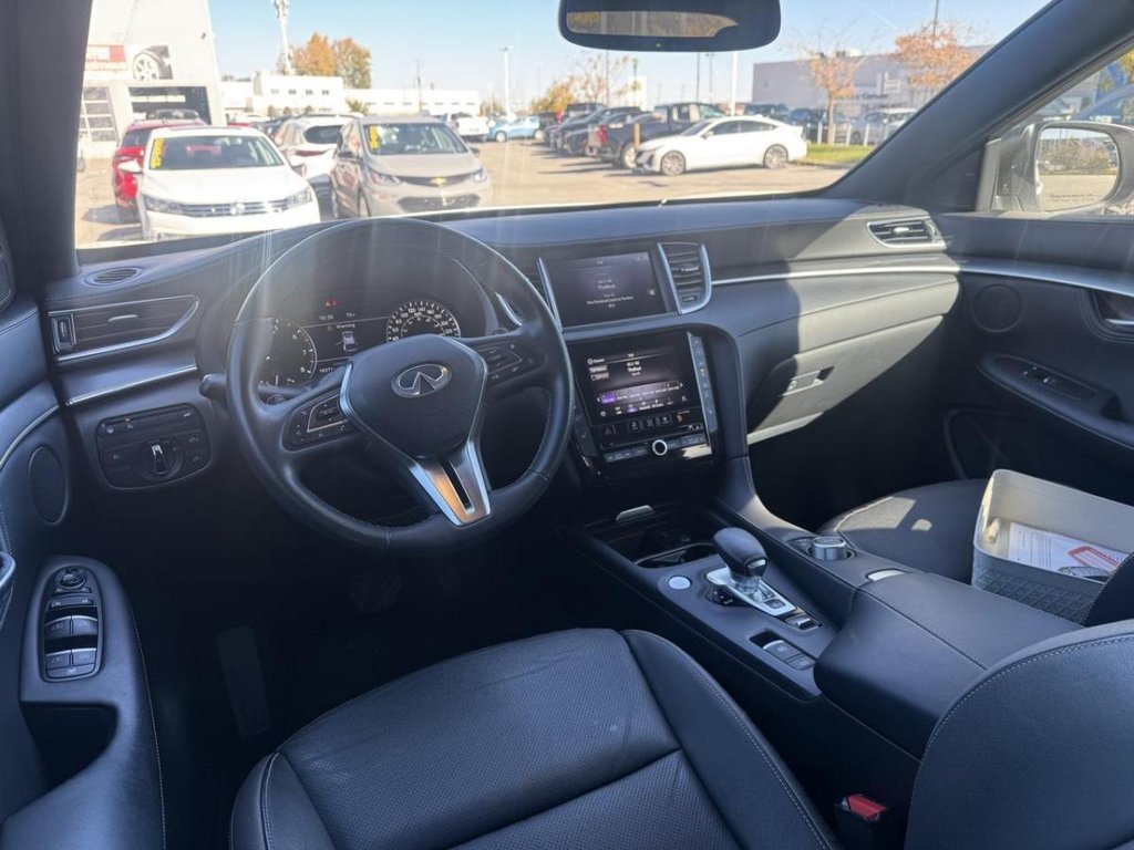2023 Infiniti QX55 LUXE * Bas Kilométrage * in Terrebonne, Quebec - 10 - w1024h768px
