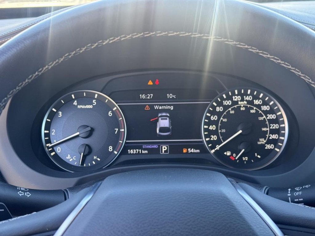 2023 Infiniti QX55 LUXE * Bas Kilométrage * in Terrebonne, Quebec - 12 - w1024h768px